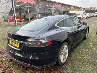 danneggiata Tesla Model S 70 BASE