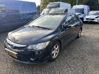 Vaurioauto  passenger cars Honda Civic 1.3 HYBRID ELEGANCE 2010/5