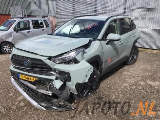 skadebil auto Toyota Rav-4 RAV4 (A5), Terreinwagen, 2018 2.5 Hybrid 16V AWD 2023/7