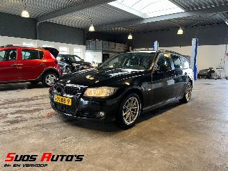 Damaged car BMW 3-serie 320i Luxury Line NL NAP! 2011/9