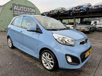 Vaurioauto  passenger cars Kia Picanto 1.0 CVVT 51KW Comfort Pack Clima Keyless Led 5-Drs NAP 2011/4
