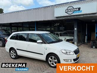 krockskadad bil auto Skoda Fabia Combi 1.2 TDI Greenline Airco Cruise 2011/10