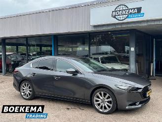 Schadeauto Mazda 3 2.0 e-SkyActiv-G M Hybrid 122 Bose Leer Stuur/Stoelverw Navigatie Camera 2020/5