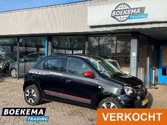 krockskadad bil auto Renault Twingo 1.0 SCe Collection 2016/4