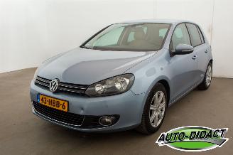 Schadeauto Volkswagen Golf 1.4 TSI Automaat Clima Navi Leder Highline 2008/10