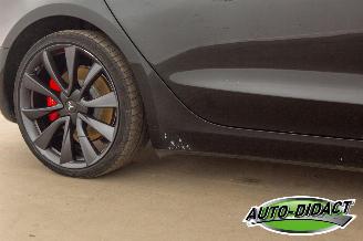 Tesla Model 3 Long Range Dual AWD Pano picture 25