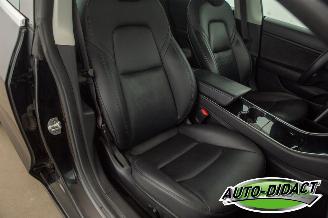 Tesla Model 3 Long Range Dual AWD Pano picture 16