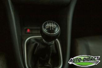 Volkswagen Golf 1.6 TDI BlueMotion Leder Navi picture 10