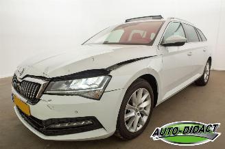 Coche accidentado Skoda Superb 1.5 TSI Automaat Pano Digi Dash Navi ACT Business Edition 2023/9
