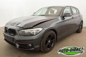 krockskadad bil auto BMW 1-serie 116d Clima Navi Efficient Dynamics Edition 2016/4