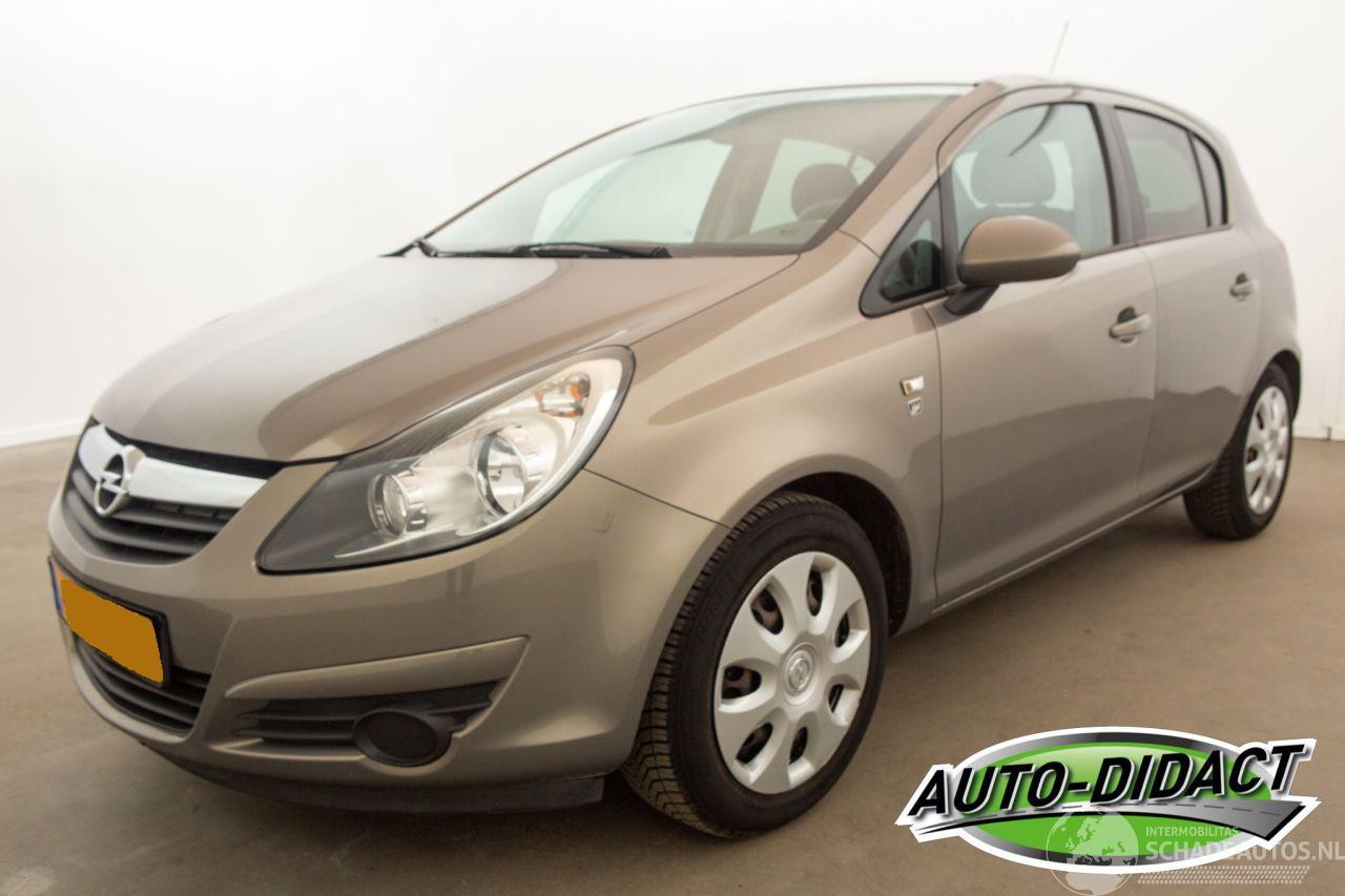 Opel Corsa 1.2-16V \\\'111\\\' Edition Airco