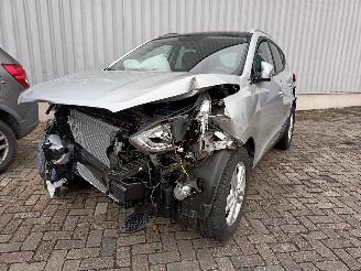 škoda Hyundai Ix35 iX35 (LM) SUV 2.0 16V (G4KD) [120kW]  (01-2010/08-2013)