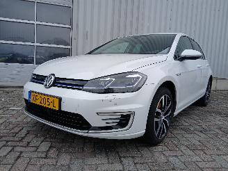 Damaged car Volkswagen Golf Golf VII (AUA) Hatchback e-Golf (EAZA) [100kW]  (12-2016/01-2021) 2019/1