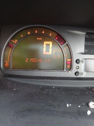 Renault Modus Modus/Grand Modus (JP) MPV 1.2 16V TCE 100 (D4F-784(D4F-H7)) [74kW]  (=
05-2007/12-2012) picture 2