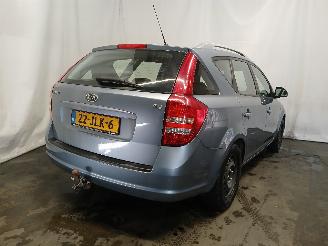 Kia Cee d Cee'd Sporty Wagon (EDF) Combi 1.4 16V (G4FA) [80kW]  (09-2007/12-2012=
) picture 5