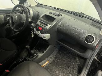 Citroën C1 C1 Hatchback 1.0 12V (384F(CFA)) [50kW]  (06-2005/09-2014) picture 12