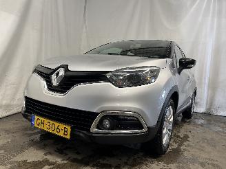 Schadeauto Renault Captur Captur (2R) SUV 0.9 Energy TCE 12V (H4B-408(H4B-B4)) [66kW]  (06-2013/=
=2E..) 2014/9