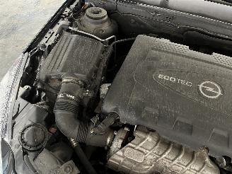 Opel Insignia Insignia Hatchback 5-drs 2.0 CDTI 16V 130 Ecotec (A20DTJ(Euro 5)) [96k=
W]  (07-2008/03-2017) picture 15