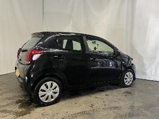 Peugeot 108 108 Hatchback 1.0 12V (1KRFE(CFB)) [51kW]  (05-2014/...) picture 6