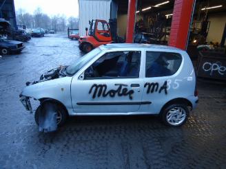 Fiat Seicento (187) hatchback 1.1 spi hobby,young (176.b.2000)  (02-1999/12-2003) picture 1