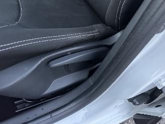 Renault Clio Gereserveerd Estate 1.5 dCi 90pk Eco Night&Day - nap - navi - camera - nw distr.riem bij 286dkm - 4x nw michelin picture 53