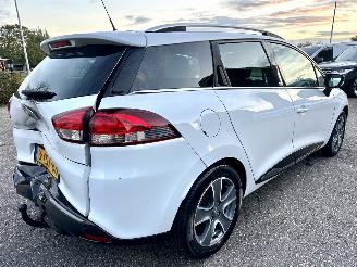 Renault Clio Gereserveerd Estate 1.5 dCi 90pk Eco Night&Day - nap - navi - camera - nw distr.riem bij 286dkm - 4x nw michelin picture 5
