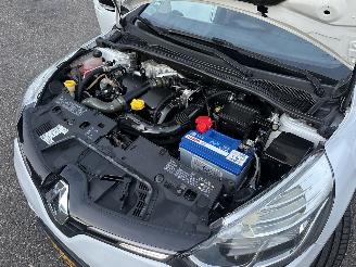 Renault Clio Gereserveerd Estate 1.5 dCi 90pk Eco Night&Day - nap - navi - camera - nw distr.riem bij 286dkm - 4x nw michelin picture 72