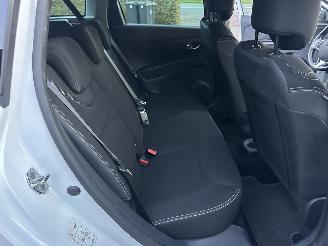 Renault Clio Gereserveerd Estate 1.5 dCi 90pk Eco Night&Day - nap - navi - camera - nw distr.riem bij 286dkm - 4x nw michelin picture 62