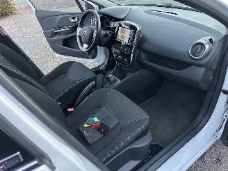 Renault Clio Gereserveerd Estate 1.5 dCi 90pk Eco Night&Day - nap - navi - camera - nw distr.riem bij 286dkm - 4x nw michelin picture 23