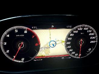 Seat Leon 1.5 TSI 131pk FR Ult Ed - pano - 78dkm - facelift - virtual - front assist - sfeerverl - pdc v+a - alarm - nardo grey picture 17