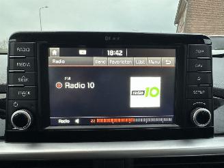 Kia Picanto Gereserveerd 1.0 MPi Dynamic PlusLine - 16dkm nap - 1e eig - navi - camera - afn trek - carplay - lmv - elektr pakket picture 32