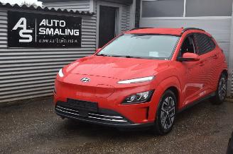 škoda osobní automobily Hyundai Kona 64Kwh Comfort 204Pk SOH 100% 3FASE *Navi/Clima/Camera/Stoelverwarming 2021/8