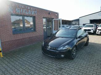 krockskadad bil auto Volkswagen Golf 2.0 TDI DSG CABRIO LEER BI-XENON 2014/1