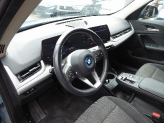 BMW iX1 30 xDrive picture 18