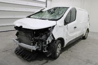 skadebil auto Renault Trafic  2023/9