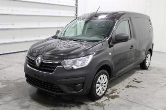 Damaged car Renault Express  2022/6