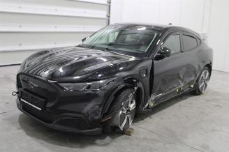 Damaged car Ford Mustang Mach-e  2024/7
