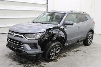 damaged passenger cars Ssang yong Korando  2024/2