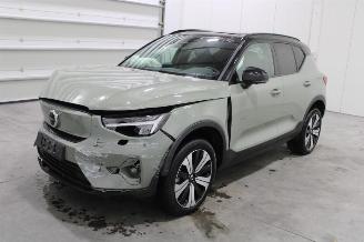 krockskadad bil auto Volvo XC40 XC 40 2022/10