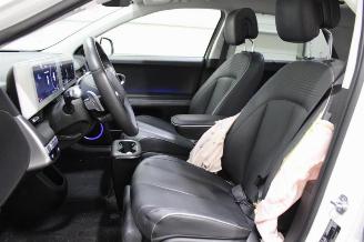 Hyundai Ioniq  picture 12