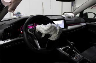 Volkswagen Golf  picture 8