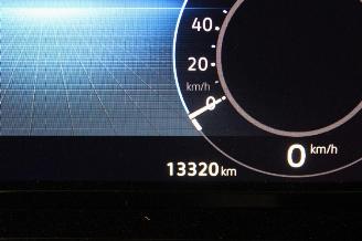 Volkswagen Golf  picture 13