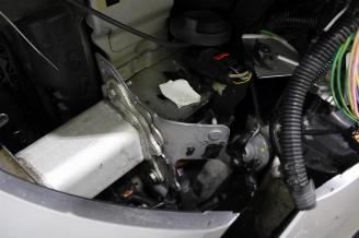 Peugeot e-208  picture 6