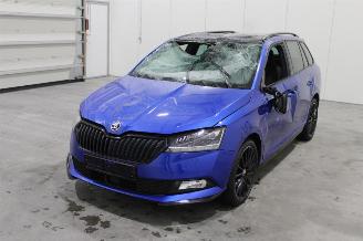 krockskadad bil auto Skoda Fabia  2021/2