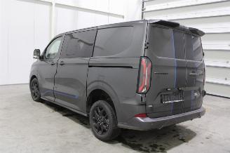 Ford Transit  picture 5