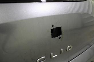 Renault Clio  picture 9