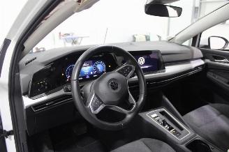 Volkswagen Golf  picture 9