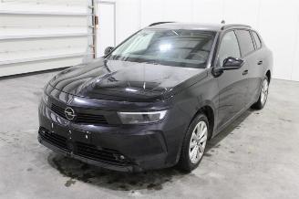 Voiture accidenté Opel Astra  2024/11