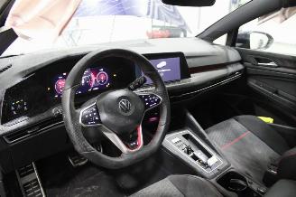 Volkswagen Golf  picture 10