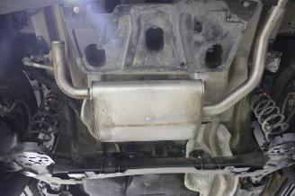 Peugeot 2008  picture 16